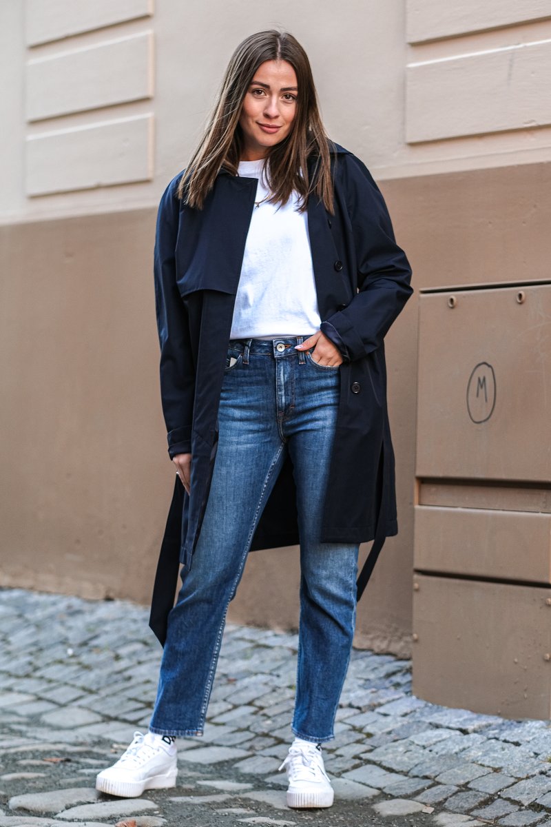 Emma, Navy - Image 2
