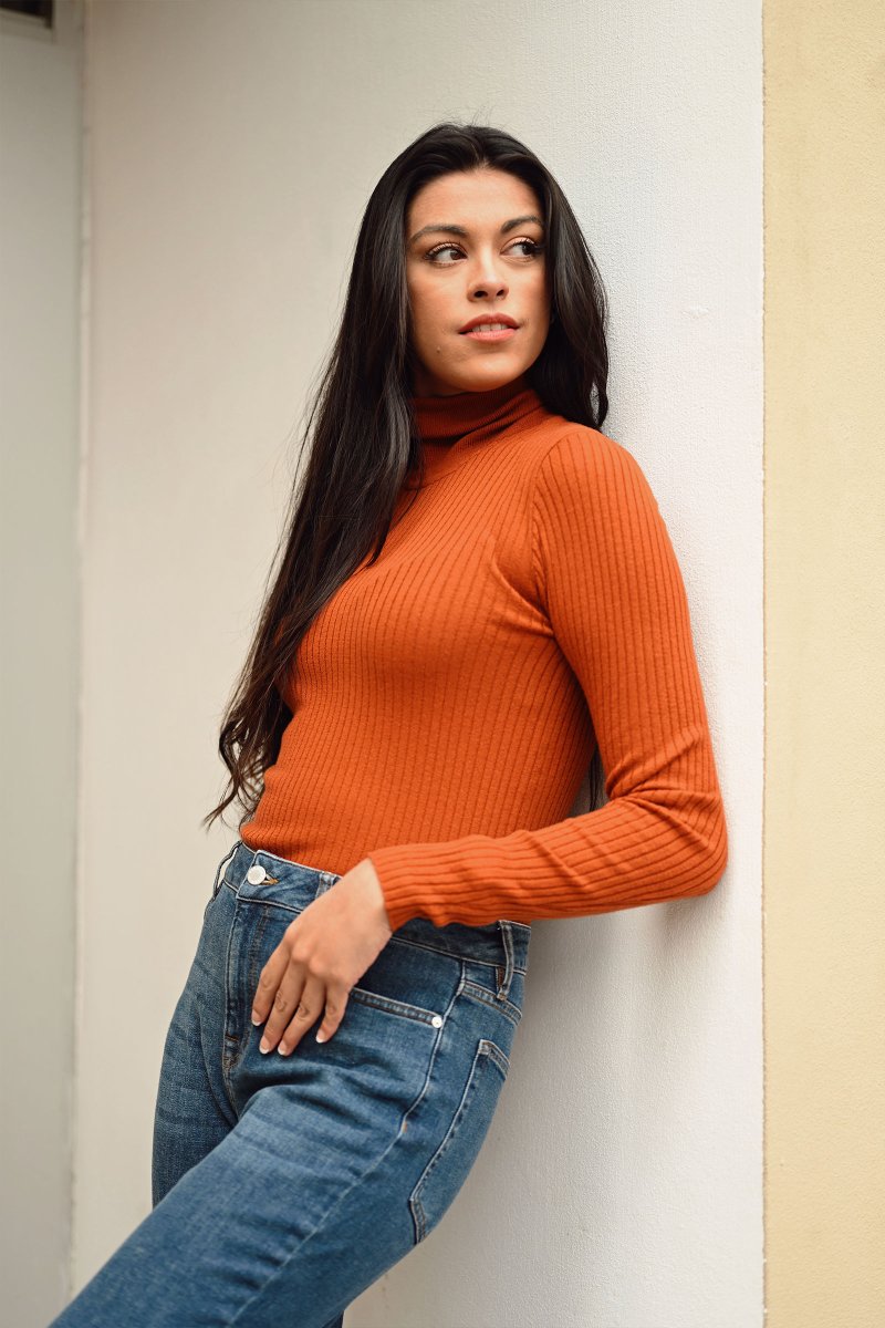 Marit LS Top, Auburn - Image 4
