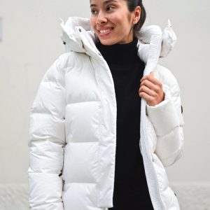 Stella, Cloud White