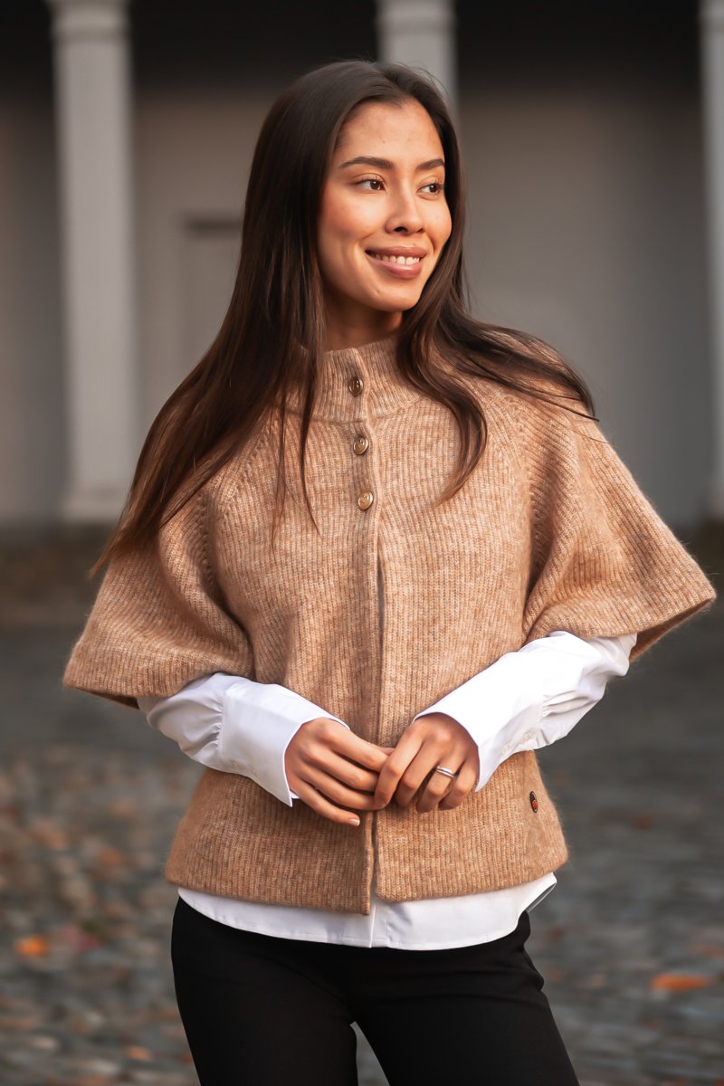 Vilanie Cardigan, Salty Caramel - Image 2